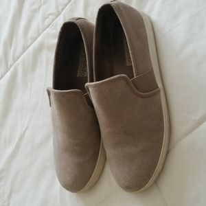 Blondo Waterproof Sneakers